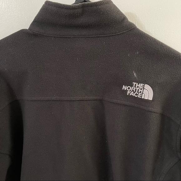 North Face jacket. - Picture 7 of 9